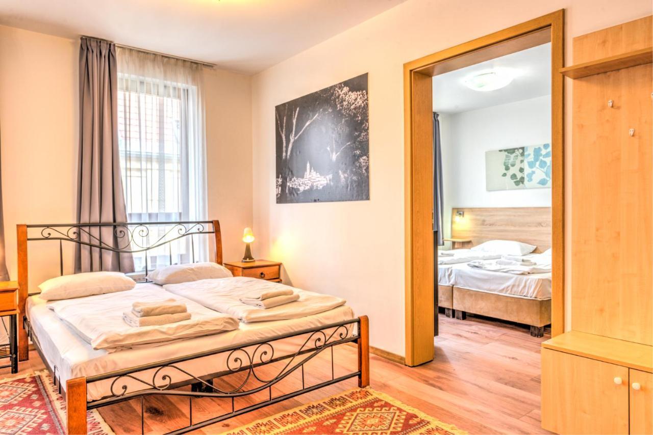 Budapest Center Apartments ภายนอก รูปภาพ