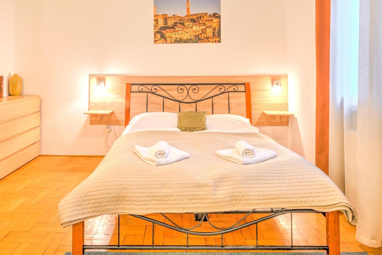 Budapest Center Apartments ภายนอก รูปภาพ