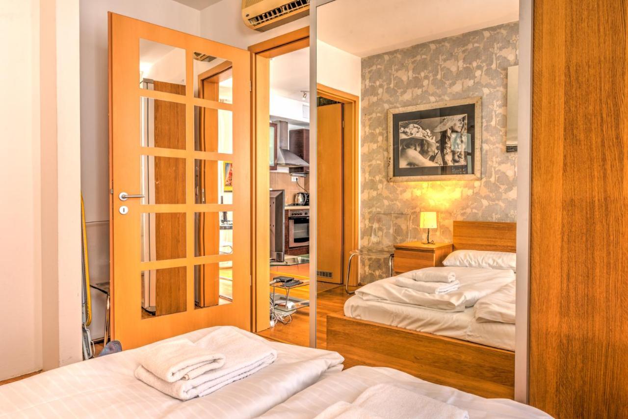 Budapest Center Apartments ภายนอก รูปภาพ