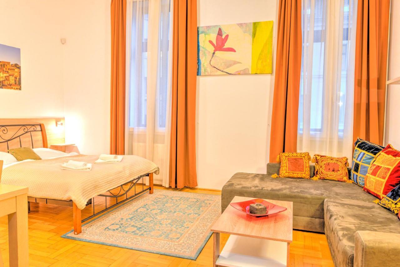 Budapest Center Apartments ภายนอก รูปภาพ