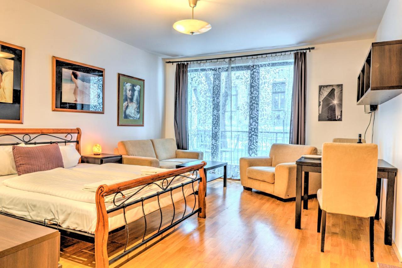 Budapest Center Apartments ภายนอก รูปภาพ